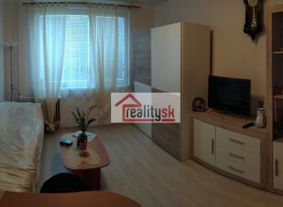 ARETE REAL- PREDAJ SLNEČNEJ GARSONKY PO REKONŚTRUKCII,ZATEPLENÝ DOM,2 VÝTAH,ZARIADENÚ