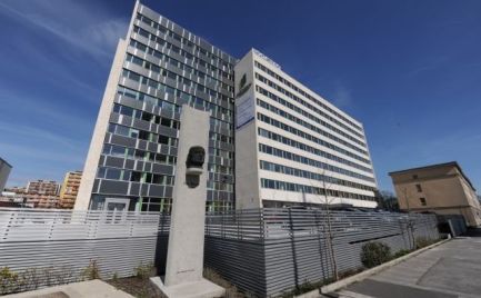 Admin. priestory  rôzne výmery od 100 do 4.000 m2, class B+,  JAROŠOVA OFFICE CENTRE