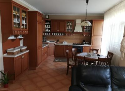 2833 Na predaj nadštandardný 3-izb.byt v Nových Zámkoch.***Výrazne znížená cena***