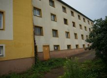 Budova zdravotníckeho a sociálneho zariadenia s pozemkami