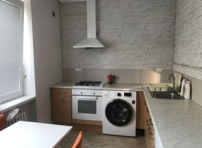 PRENÁJOM 2 IZB. BYTU V CENTRE BRATISLAVY, BA I. - STARÉ MESTO