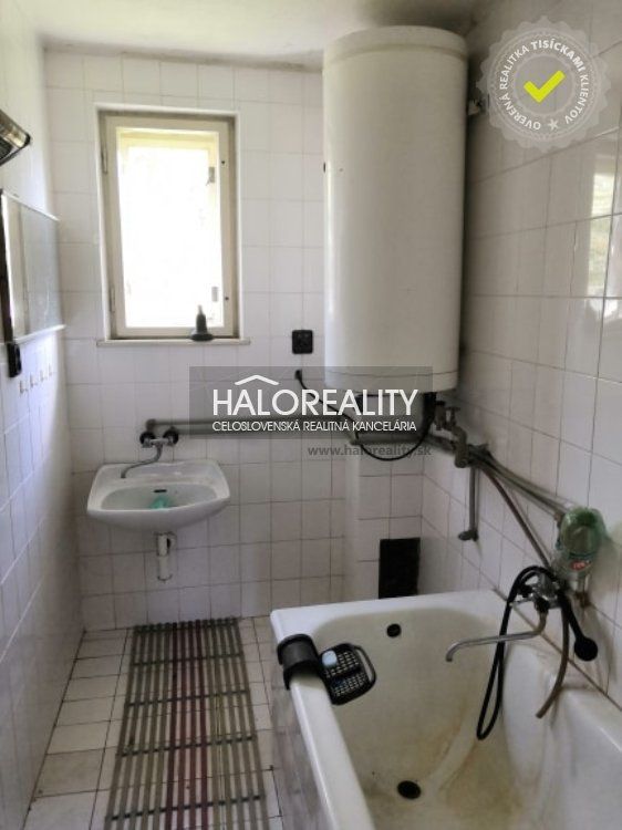 Predaj, rodinný dom Kyjatice - ZNÍŽENÁ CENA - EXKLUZÍVNE HALO REALITY