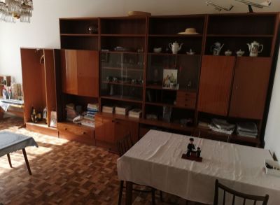 2863 Na predaj veľký 3-izb.byt v Nových Zámkoch