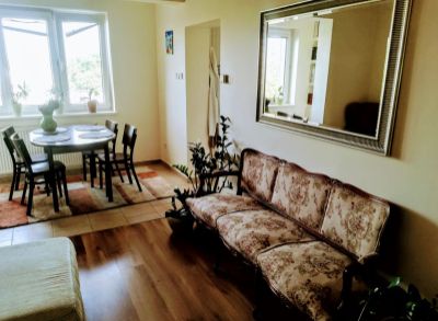 Elegantný 3. izb. byt v Jarovciach na predaj, 78 m2, rekonštrukcia, tehla