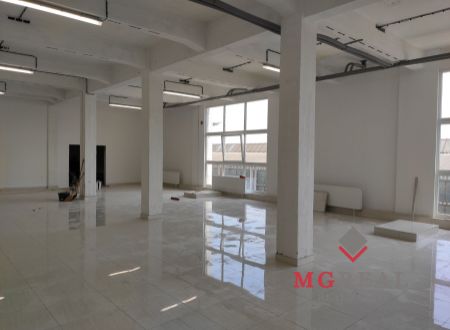 Na prenájom 380 m² sklad v priemyselnej zóne Trnavy