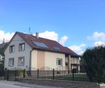 Dvojgeneračný rodinný dom s pozemkom 867 m2, dvojgaráž, Trenčín / Opatová