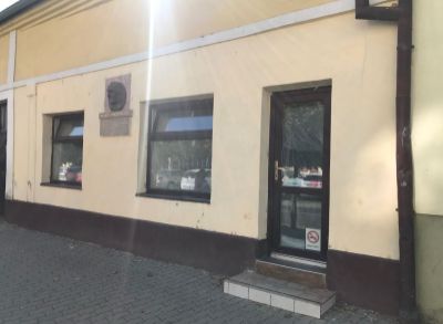 ARETÉ REAL - PREDAJ EXKLUZÍVNEHO OBCHODNÉHO PRIESTORU V PRIAMOM CENTRE PEZINKA, HOLUBYHO