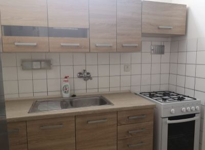 Areté real, Predaj priestranného 2-izbového bytu s loggiou v dobrej lokalite v Bratislave, časť Rača