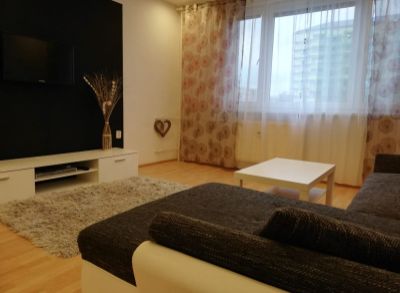 ARETE REAL- PREDAJ 2 IZB. BYTU,SLNEČNÝ ,REKONŠTRUKCIA BYTU,ZATEPLENÝ BYT,DOM,MUR.PIVNICA,