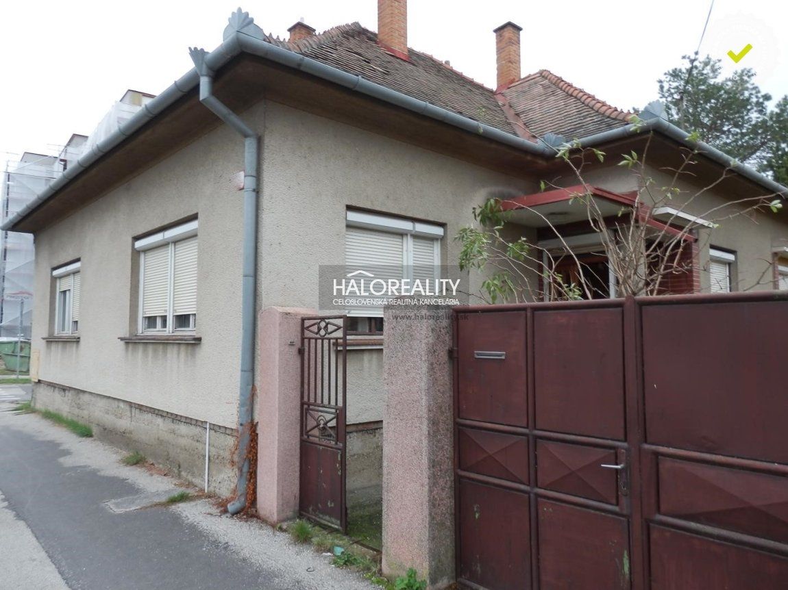 Rodinný dom-Predaj-Vrbové-108000.00 €