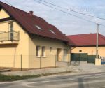 5 izbový tehlový rodinný dom s pozemkom 359 m2, novostavba, Soblahov