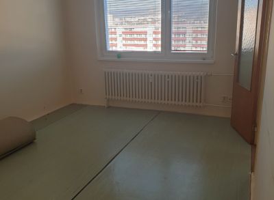 Ponúkame Vám na predaj 2 izbový byt Bratislava-Dúbravka, Hanulova ul.