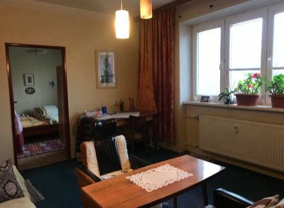 ARETÉ REAL - PREDAJ 2-IZBOVÉHO TEHLOVÉHO BYTU S KOMOROU V BLÍZKOSTI CENTRA MESTA PEZINOK, MIEROVÁ