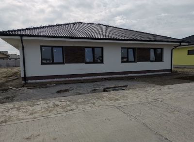 Pekný 3-izbový dvojbungalov s pozemkom 350m2