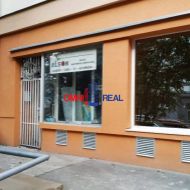 Prenájom obchodného priestoru pri Trnavskom mýte, Družstevná ul., 45 m2, 3 miestnosti