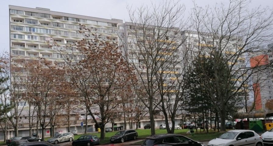Súrne hľadám pre konkrétnych klientov 1-2-3 izbové byty v lokalite  Petržalka - BA V
