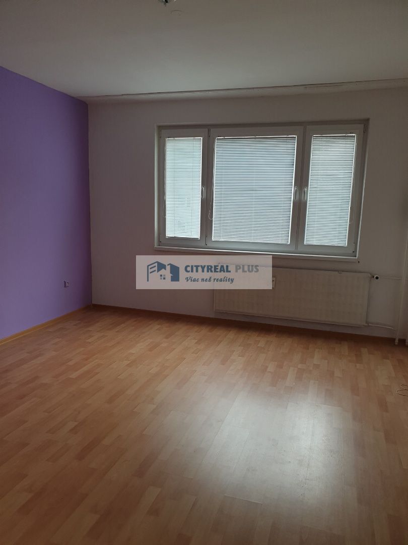 3-izbový byt-Predaj-Nové Zámky-66890.00 €
