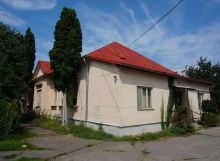 Komerčný objekt v centre - budova bývalého zdravotníckeho zariadenia