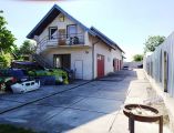 Výrobno-skladový objekt s administratívou a bytovou jednotkou na predaj, Bratislava II