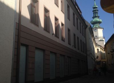 PREDAJ _NOVOSTAVBA exkluzívny 2- izbový byt s terasou_Baštová ul. Bratislava STARÉ MESTO