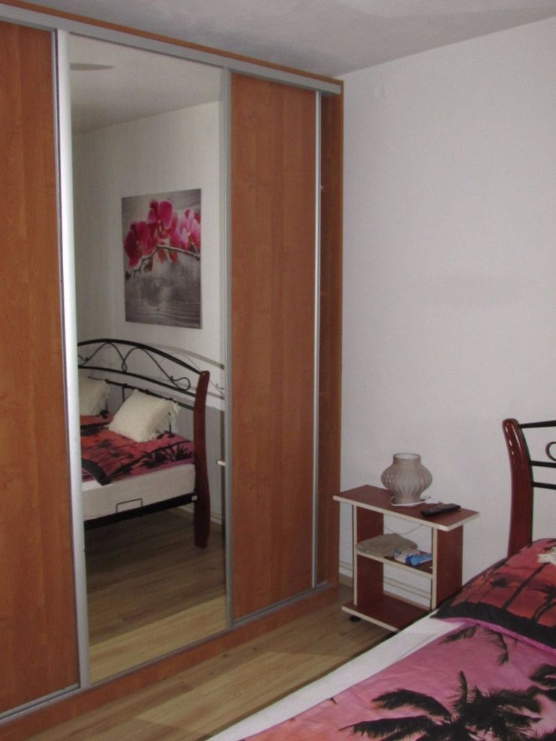 Predáme 2 izbový zrekonštruovaný byt - Zlaté Moravce (850-112-AFI)