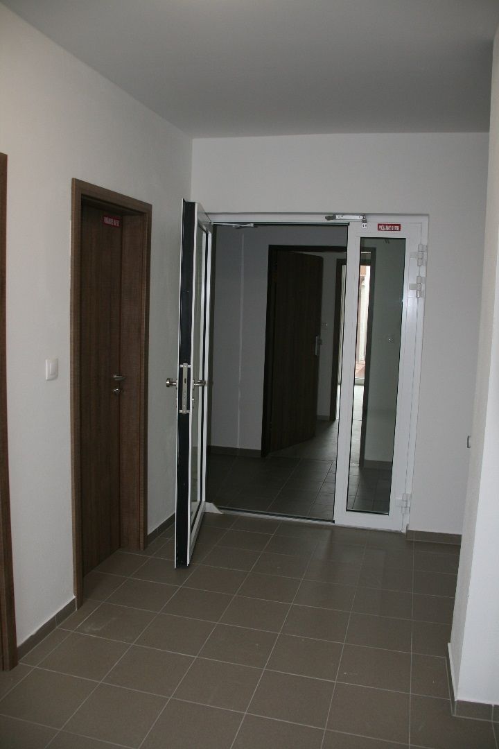 Prenájom 2-izbový byt v novostavbe, ul.Karadžičova, BA-Ružinov