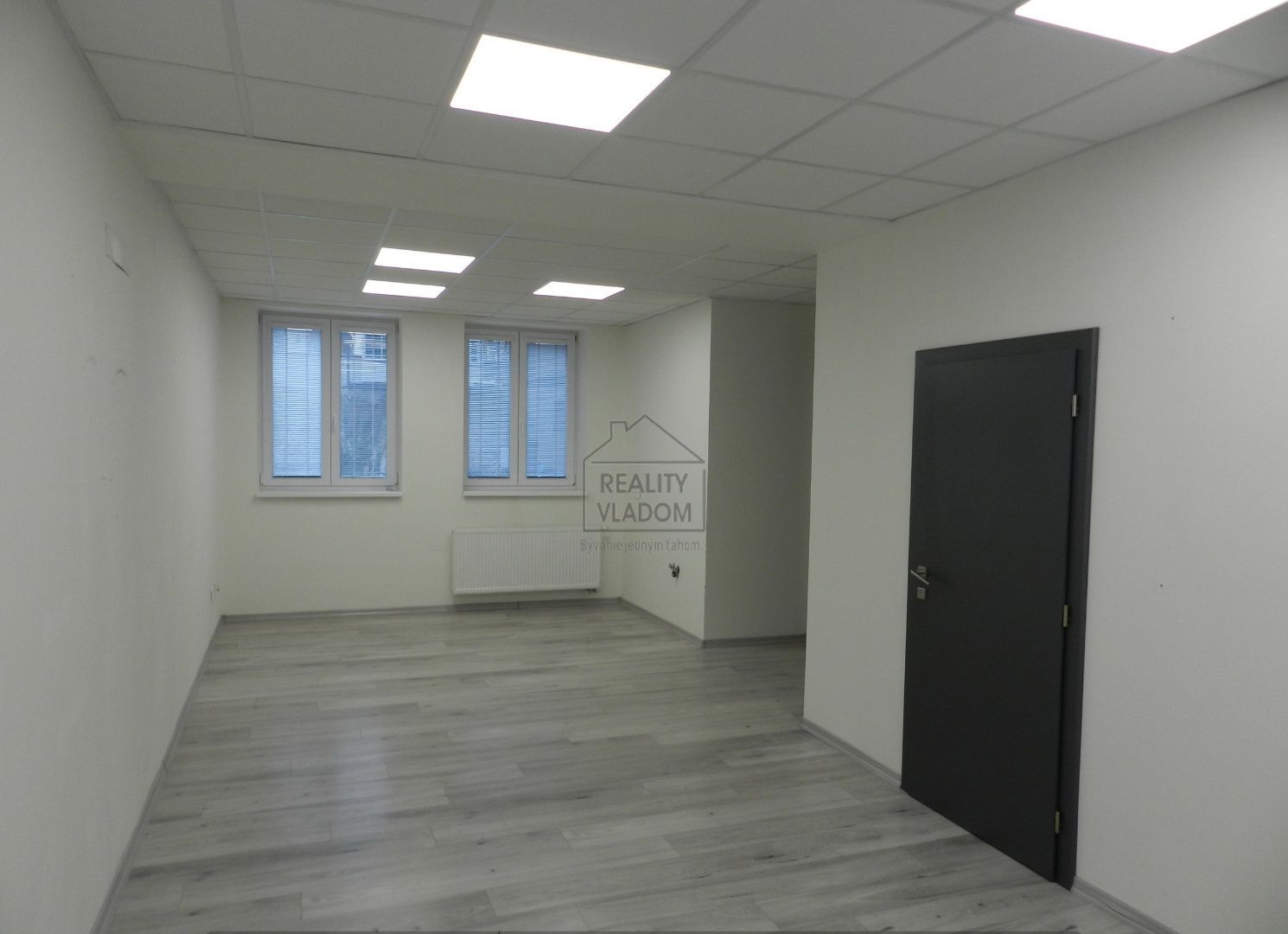 Na prenájom kancelárske priestory  (plocha 62 m2), Prešov.
