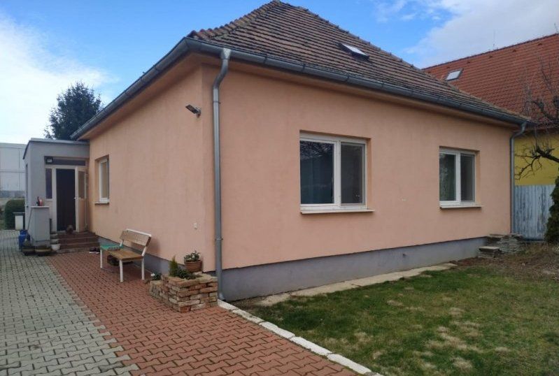 Rodinný dom-Predaj-Bratislava - m. č. Podunajské Biskupice-165000.00 €