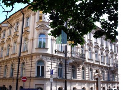 BA I Staré Mesto predaj historickej administratívnej budovy v rezidenčnej zóne s možnosťou prestavby na bytový dom 2 500 000 € 1 773 €/m2 UP 1410m2