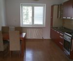 2 izbový zrekonštruovaný byt s balkónom, 54 m2, internet + TV, ul. Gen.Viesta, Trenčín / Sihoť II