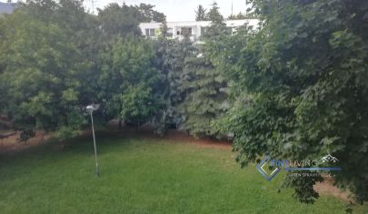Veľkometrážny 2 - izb. byt + balkón (Chrenová) za fajn cenu