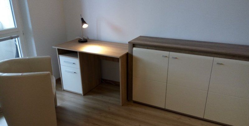 Garsónka 32m2, loggia, Šustekova, Bratislava V, 420,-e vrátane energií, Tv a internetu