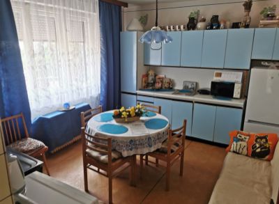 2963 Na predaj starší RD v Tvrdošovciach
