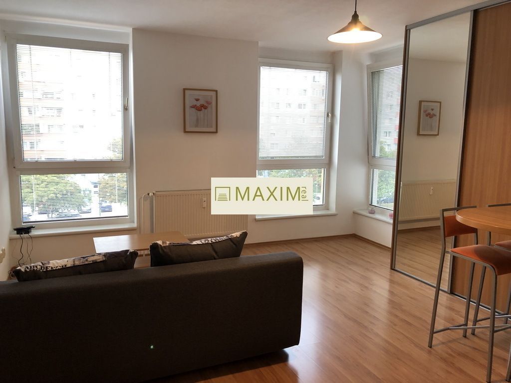 Iný-Prenájom-Bratislava - m. č. Podunajské Biskupice-380.00 €