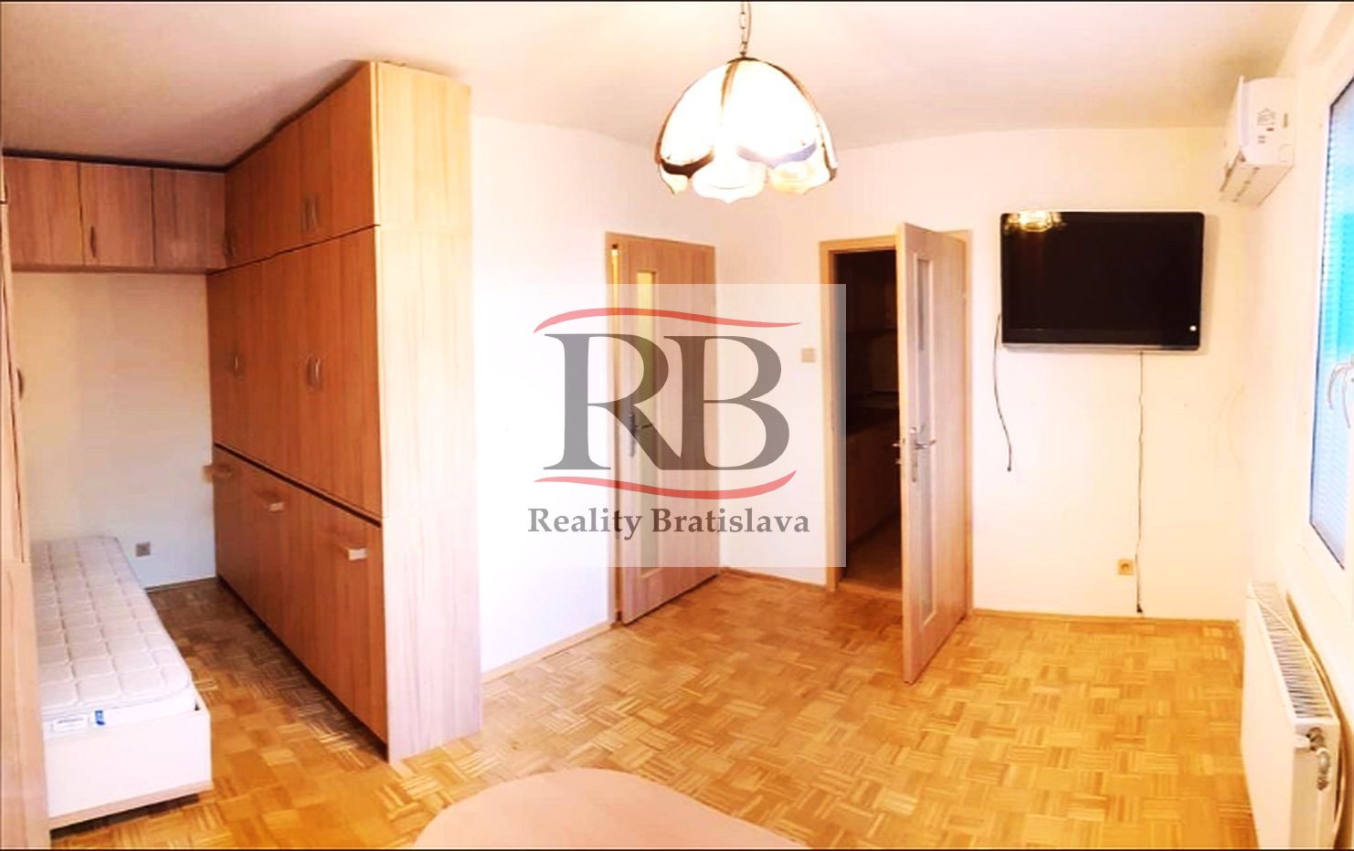 Iný-Prenájom-Bratislava - mestská časť Ružinov-430.00 €