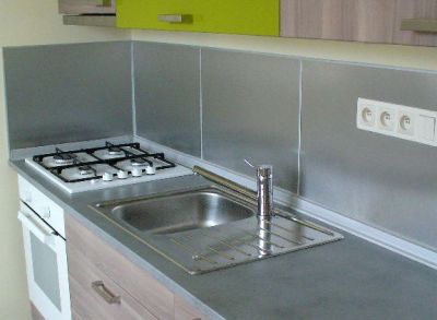Ponúkame Vám na prenájom 1 izbový byt Bratislava-Karlova Ves, Jurigovo námestie.