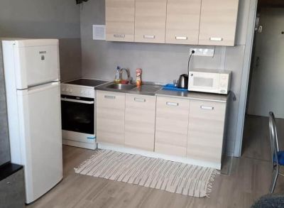 2974 Dáme do prenájmu zariadenú garzónku v Nových Zámkoch.