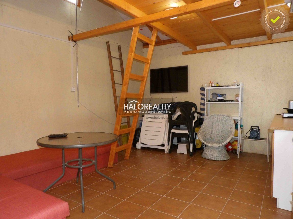 Predaj, chata Kráľová nad Váhom, 20m pri rieke Váh. - NOVOSTAVBA - ZNÍŽENÁ CENA