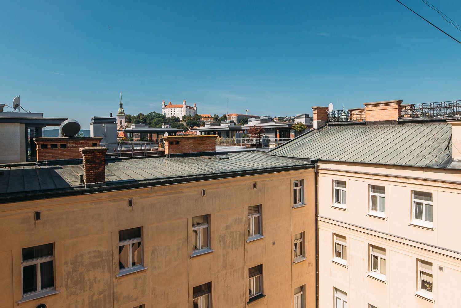 VEĽKÝ 2 IZB. BYT V ABSOLÚTNOM CENTRE MESTA, GORKÉHO UL.