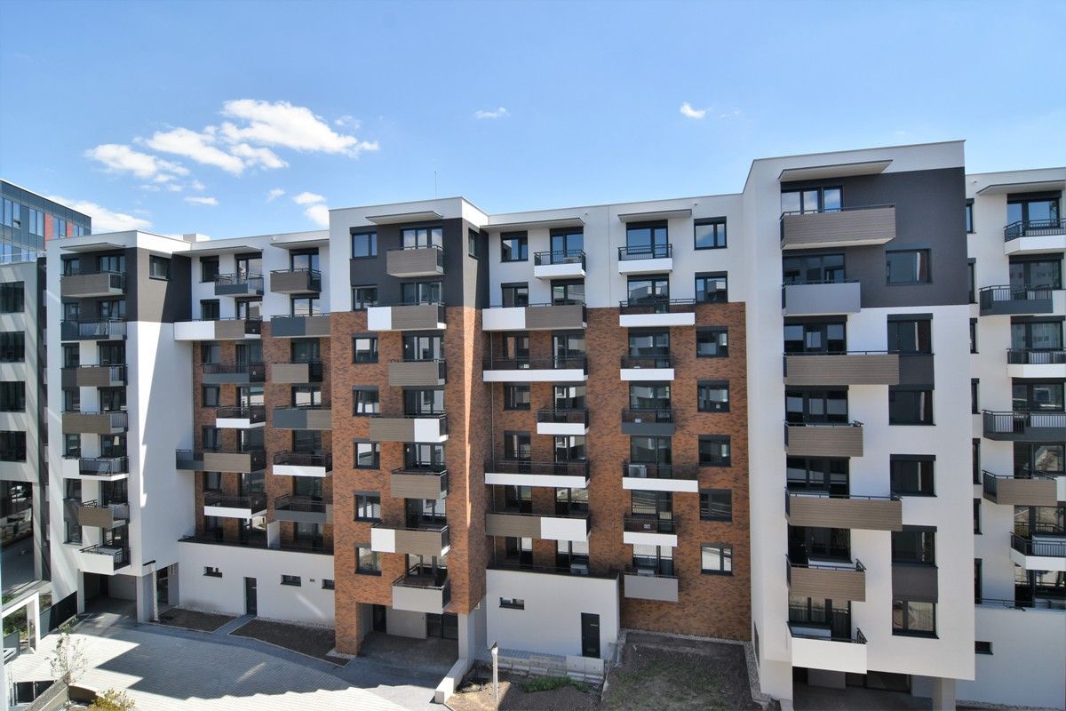 BOND REALITY- Prenájom 1 izbového bytu s balkónom v projekte STEIN na ul. Steinov dvor