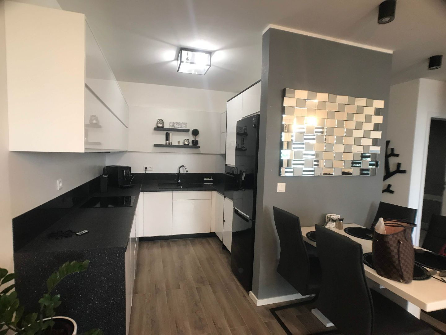 ADOMIS - prenájom FOR RENT 2-izbový zariadený byt, ulica  Strážovská, Košice - Nová terasa II.