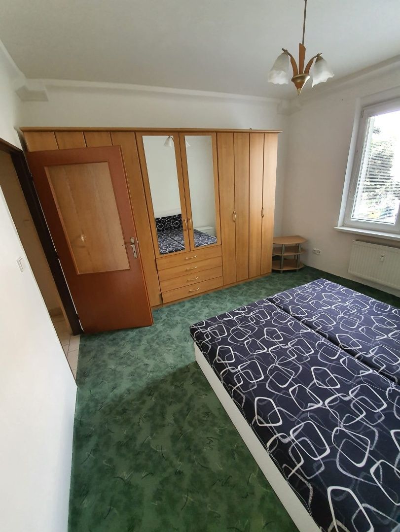 Zariadený 2 izbový byt na Haburskej ulici v Ružinove