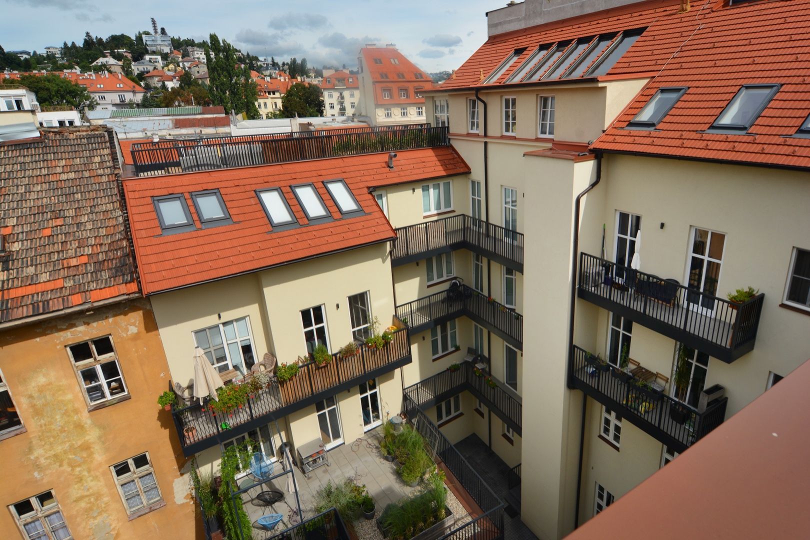 Predaj - Unikátny 2 izbový byt s terasou (novostavba) v centre Bratislavy, Konventná ul., Staré Mesto, Bratislava I.