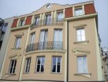 Uzavretý admin. celok v krásnej historickej budove, 139 m2, 2 parkovacie miesta