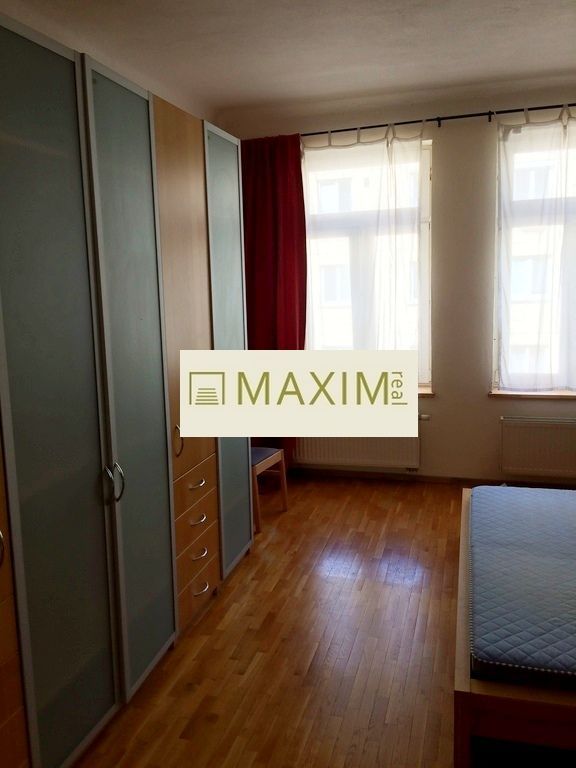 2-izbový byt-Prenájom-Bratislava - mestská časť Staré Mesto-530.00 €