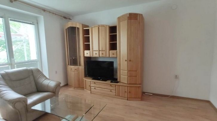 2-izbový byt-Prenájom-Bratislava - mestská časť Ružinov-650.00 €