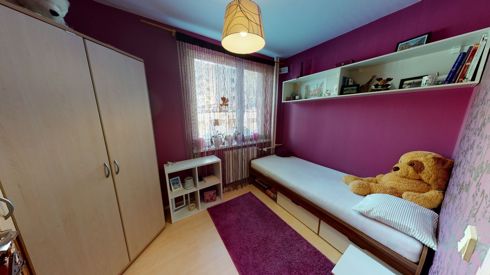 Na predaj 3-izbový byt na ul. Jána Halašu v Trenčíne, sídlisko Juh o rozlohe 70 m2.