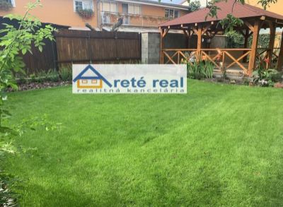 Areté real- ponúkame Vám 2-izbový byt v rod.dome v Senci