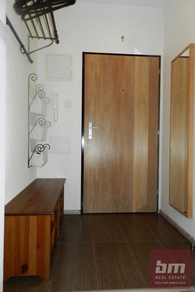 Prenájom - 2 izbový byt Ivanka pri Dunaji