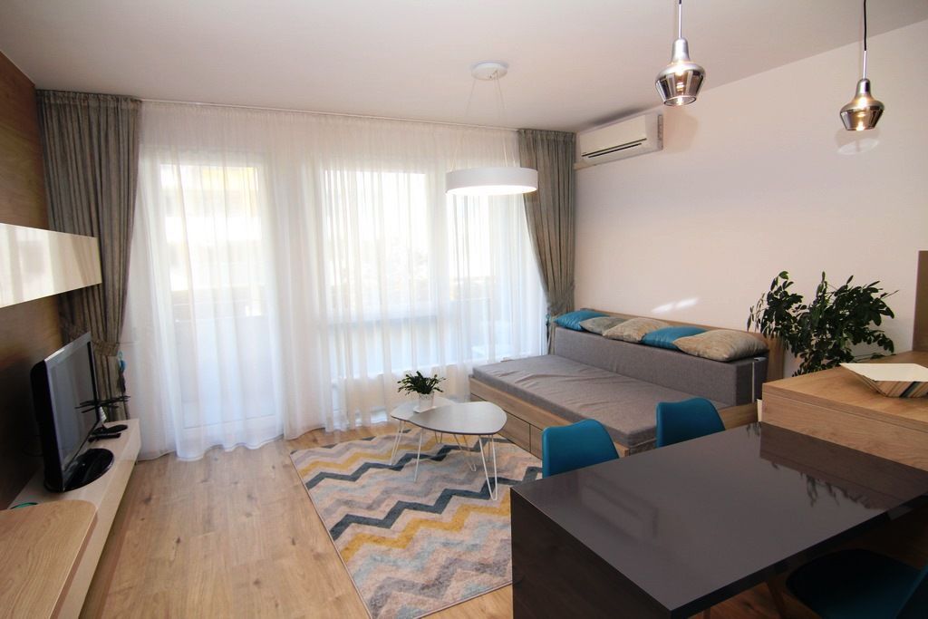 1-izbový byt-Prenájom-Bratislava - mestská časť Ružinov-500.00 €
